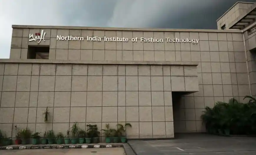 Northern India Institute of Fashion Technology [NIIFT] Banner