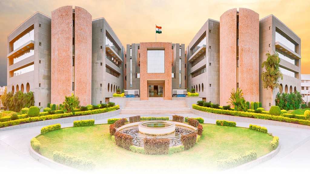 Atmiya Institute for Management Studies, Atmiya University, Rajkot 