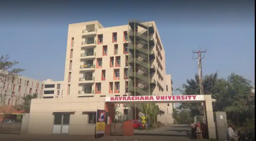 Navrachana University - [NUV] Banner