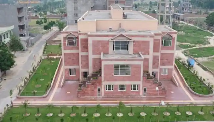 Adesh University Banner