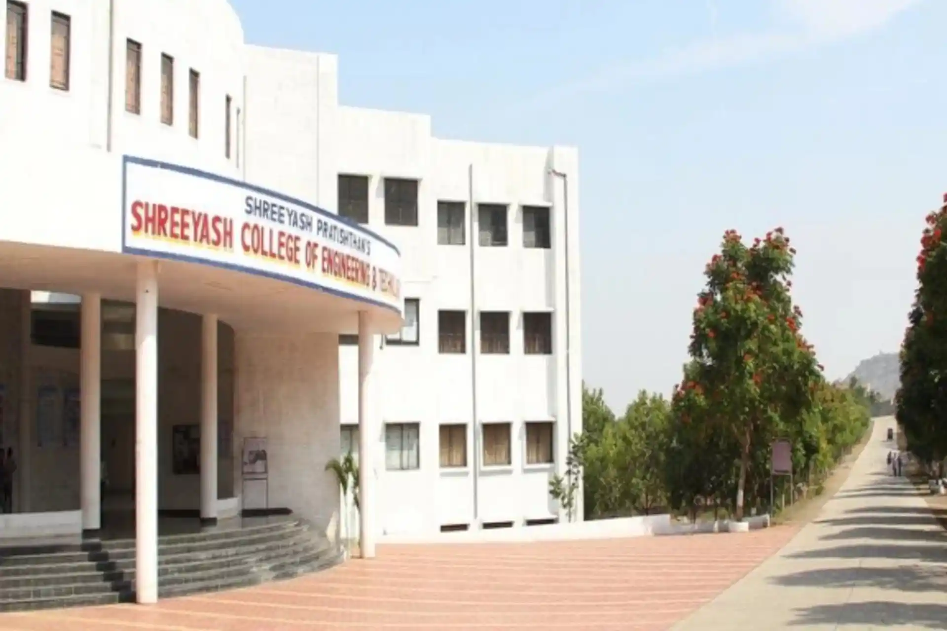 Shreeyash College of Engineering and Technology [SYCET] Banner