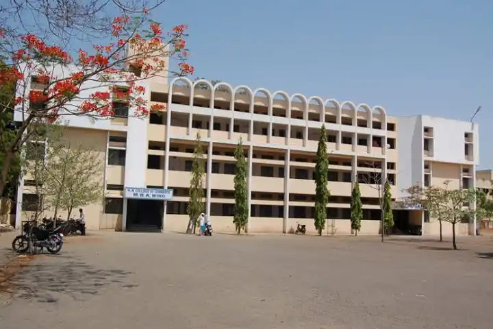Hirachand Nemchand College of Commerce-solapur Banner